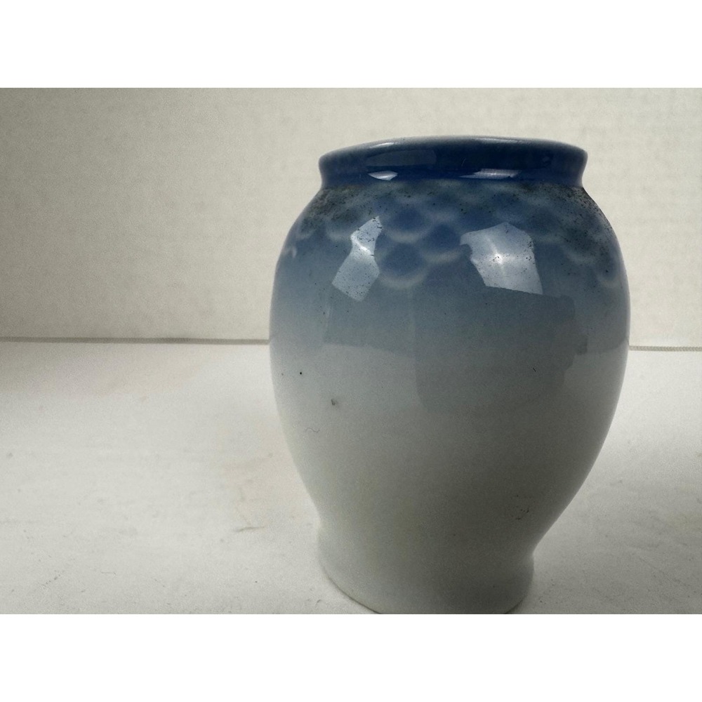 Bing & Grondahl Seagull Miniature Porcelain Vase 671 Blue Fish Scale Toothpick - Picture 4 of 8